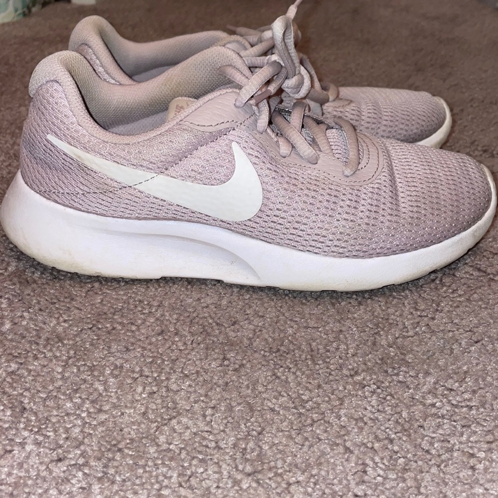 Women's Nike Size 5.5 Shoes